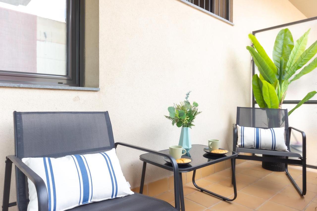 Elegante Duplex En Terrassa, Barcelona Appartement Buitenkant foto